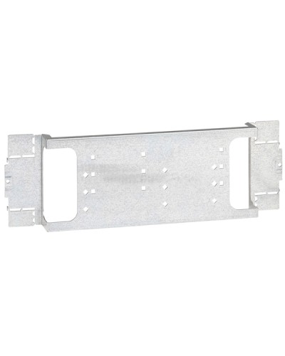 Пластина монтажная Legrand 020624 в Батайске Аксессуары для стоек и шкафов Pintop.ru